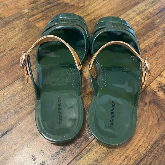 TUCKERNUCK Green Riley Jelly Sandals Size 9/10 EUC Pit - Picture 3 of 7